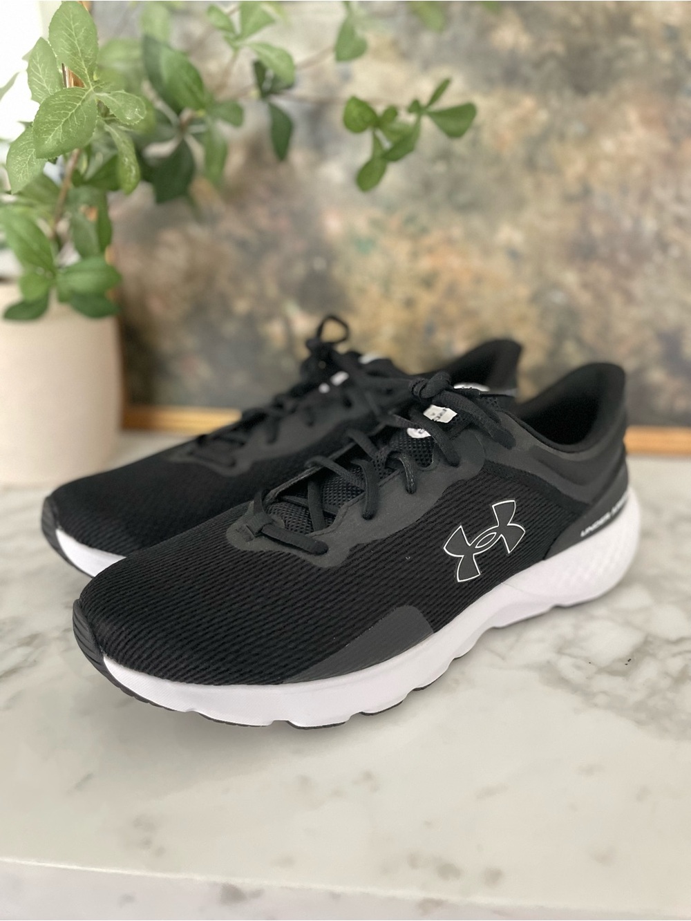 Under Armour Charged Escape 4 Running Shoes Size 11 Sneakers Black & White - Picture 5 of 8